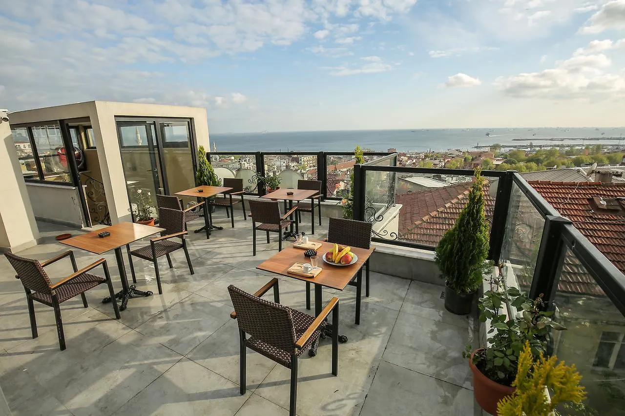 Artika Hotel Стамбул