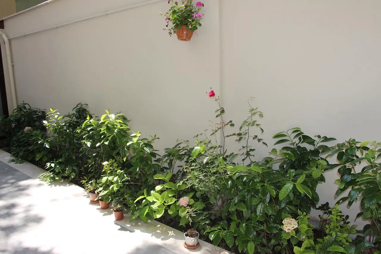 Artika Hotel Стамбул