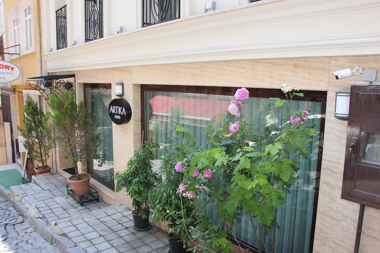 Artika Hotel Стамбул